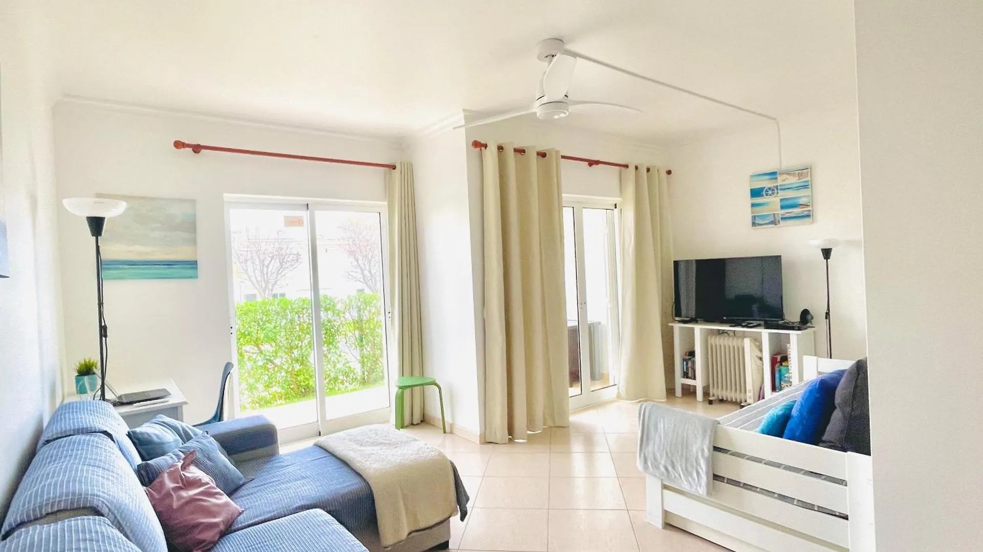 אלבור Vila Praia 7 - Beach & Pool Apartment 0*,